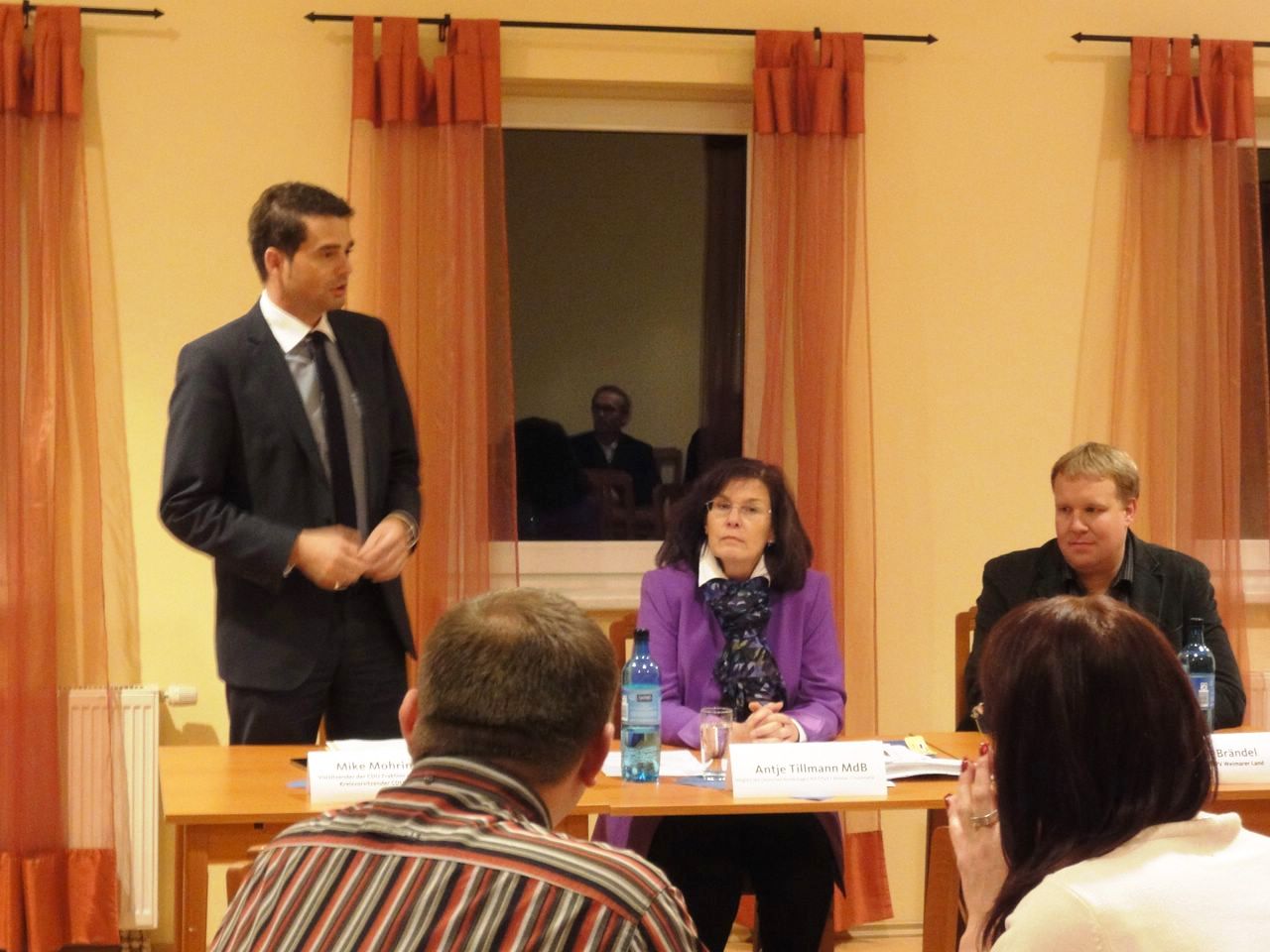Politischer Club